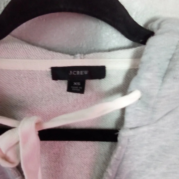 J crew sweater size xs ( box AF ) - Picture 2 of 3